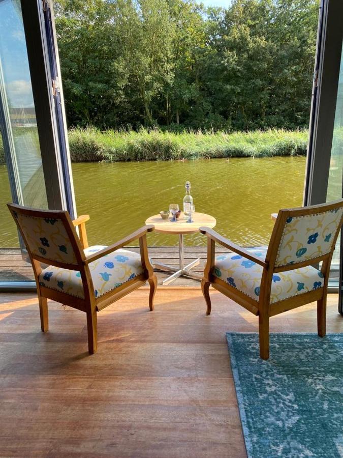 Ferienwohnung Bb De Woonboot Anna Paulowna Exterior foto