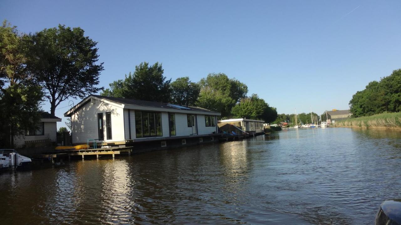 Ferienwohnung Bb De Woonboot Anna Paulowna Exterior foto